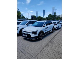 KIA NIRO 1.6 GDI HEV Platinum DCT AZONNAL elvihető!!!