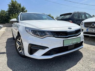 KIA OPTIMA SW 2.0 PHEV (Automata) Bőr belső/2 garnitúra alufelnivel/Elől-hátul ülésfűtés/Kormányfűtés