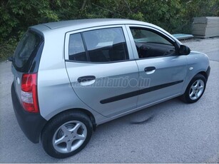 KIA PICANTO 1.0 EX