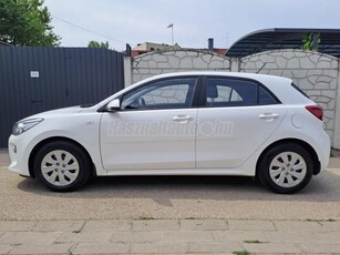 KIA RIO 1.0 T-GDI Silver Magyarországi! Kiában szervizelve! Tolatókamera és radar! Android/Apple