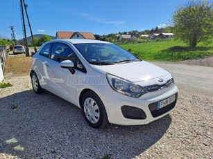 KIA RIO 1.4 CRDi EX