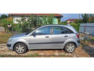 KIA RIO 1.4 EX DE