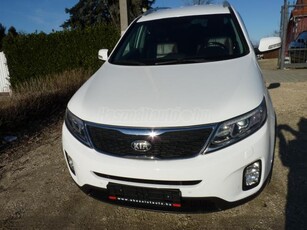 KIA SORENTO 2.2 CRDi EX Prémium 4WD (Automata) Összkerék. Xenon.Bőr.Automata.V.Horog