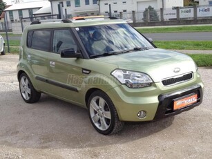 KIA SOUL 1.6 EX 90Ekm TOLATÓKAMERA VONÓHOROG SZERVIZKÖNYV FRISS MŰSZAKI