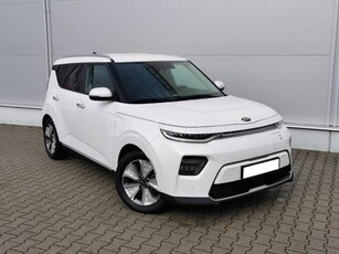 KIA SOUL EV 64kWh Platinum Harman/Kardon. 8xkerék. 2xtöltőkábel. fűthető ülés/kormány. érv. KIA jótállás