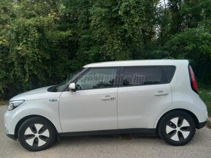 KIA SOUL EV CVT