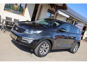 KIA SPORTAGE 1.6 GDI EX Limited Mo-i - VEZETETT SZERVIZKÖNYVES - ELSŐ TULAJTÓL!