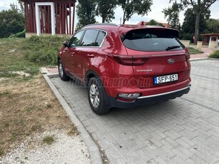 KIA SPORTAGE 1.6 GDI Safety MY21 Mo-i. első tulajdonostól. téli-nyárigumival