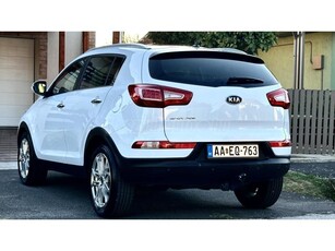 KIA SPORTAGE 1.7 CRDi EX Prémium Egy év Defend műszaki garancia