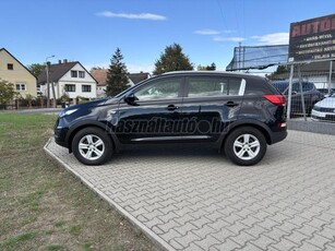 KIA SPORTAGE 1.7 CRDi EX SZ.KÖNYV-8 KERÉK-KLIMA-TEMPOMAT