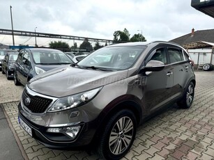 KIA SPORTAGE 2.0 CRDi HP EX Prémium 4x4 (Automata) 184Le!Bőrkárpit.Xenon.Navigáció.Tolatókamera.4xÜlésfűtés.Kormányfűtés.Keyless Go