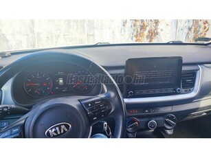 KIA STONIC 1.0 T-GDI Gold