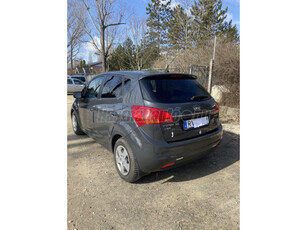 KIA VENGA 1.6 CVVT Navi