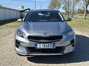 KIA XCEED 1.4 T-GDI Gold Kamera - Virtual Cockpit - Sávtartó rendszer