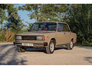 LADA 2105