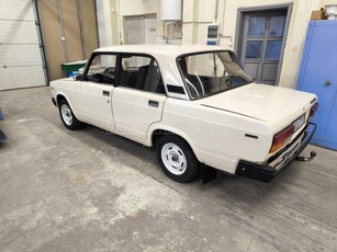 LADA 2107 1500 L