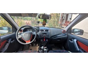 LADA KALINA Cross 1.6 Lux