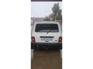 LADA NIVA 21214