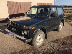 LADA NIVA 4x4 1.7 Urban SZERVÓKORMÁNY.ABS.ELEKTROMOS ABLAKOK.1 TULAJDONOSTÓL !!