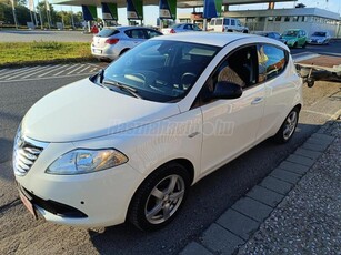 LANCIA YPSILON 1.2 8V Platinum