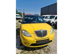 LANCIA YPSILON 1.3 Mjet 16V Sport Momo Design Facelift modell