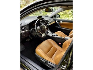 LEXUS CT 200h Comfort Leather&Navigation (Automata)