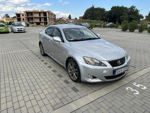 LEXUS IS 220d Sport Mark Levinson