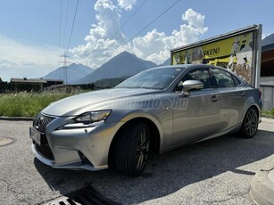 LEXUS IS 300h F-Sport (Automata)