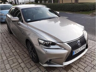 LEXUS IS 300h F-Sport (Automata) LED.Mark Levinson.133.000km