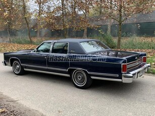 LINCOLN CONTINENTAL Collectors Series 6.6 V8