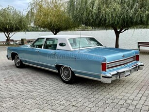 LINCOLN CONTINENTAL Town Car 7.5 V8 (Automata)