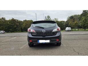 MAZDA 3 105 LE. 5 ajtós 1.6-os benzines