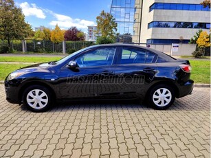 MAZDA 3 1.6 TE /magyar/végig Mazda szervíz/friss vizsga/PAJZS védelem/nagy navi/tolatókamera