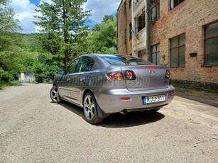 MAZDA 3 2.0 GT