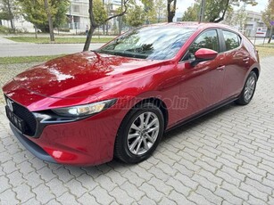 MAZDA 3 2.0 Skyactiv Bose hifi/Teljes szerviztörténet/Ülés és kormányfűtés/Távtartó tempomat/Holttér