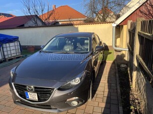 MAZDA 3 2.2 D Revolution Top