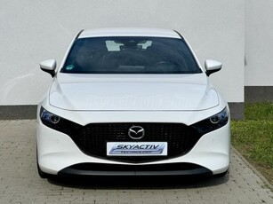 MAZDA 3 Hatchback 2.0 Skyactiv Plus Navi/Kamera/HUD/LED/Keyless/CarPlay/18-as Alu/Vezetett szervizkönyv