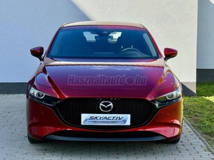 MAZDA 3 Hatchback 2.0 Skyactiv Plus SOUL RED/Navi/360 Kamera/HUD/LED/Keyless/CarPlay/18-as Alu/S.mentes/Szervizkönyv