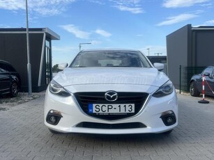 MAZDA 3 Sport 1.5 Attraction Ülésfűtés/ Navigáció/ Téli+nyári kerékgarnitúra