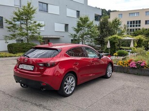 MAZDA 3 Sport 2.0 Revolution