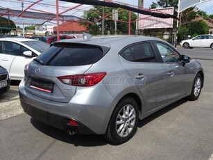 MAZDA 3 Sport 2.0 Revolution Top