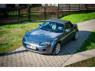 MAZDA MX-5 1.8i 16V Revolution