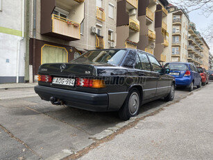 MERCEDES-BENZ 190 E 1.8