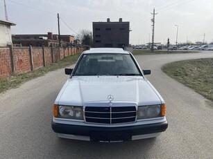 MERCEDES-BENZ 190 E 1.8