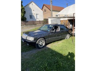 MERCEDES-BENZ 190 E 2.0 190 E