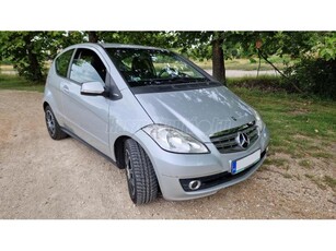 MERCEDES-BENZ A 160 CDI Elegance