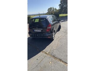 MERCEDES-BENZ A 180 BlueEFFICIENCY Elegance