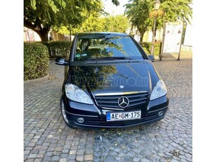 MERCEDES-BENZ A 200 Elegance