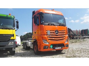 MERCEDES-BENZ Actros 6x4 cserefelépítényes