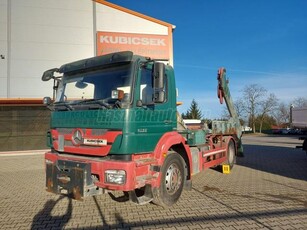 MERCEDES-BENZ AXOR 1833 KONTÉNERSZÁLLÍTÓ